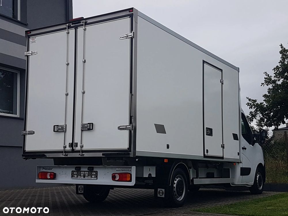 Renault MASTER 8EP CHŁODNIA 4,20x2,10x2,00 IZOTERMA AGREGAT CARRIER GRZANIE KLIMA  KRAJOWY - 28
