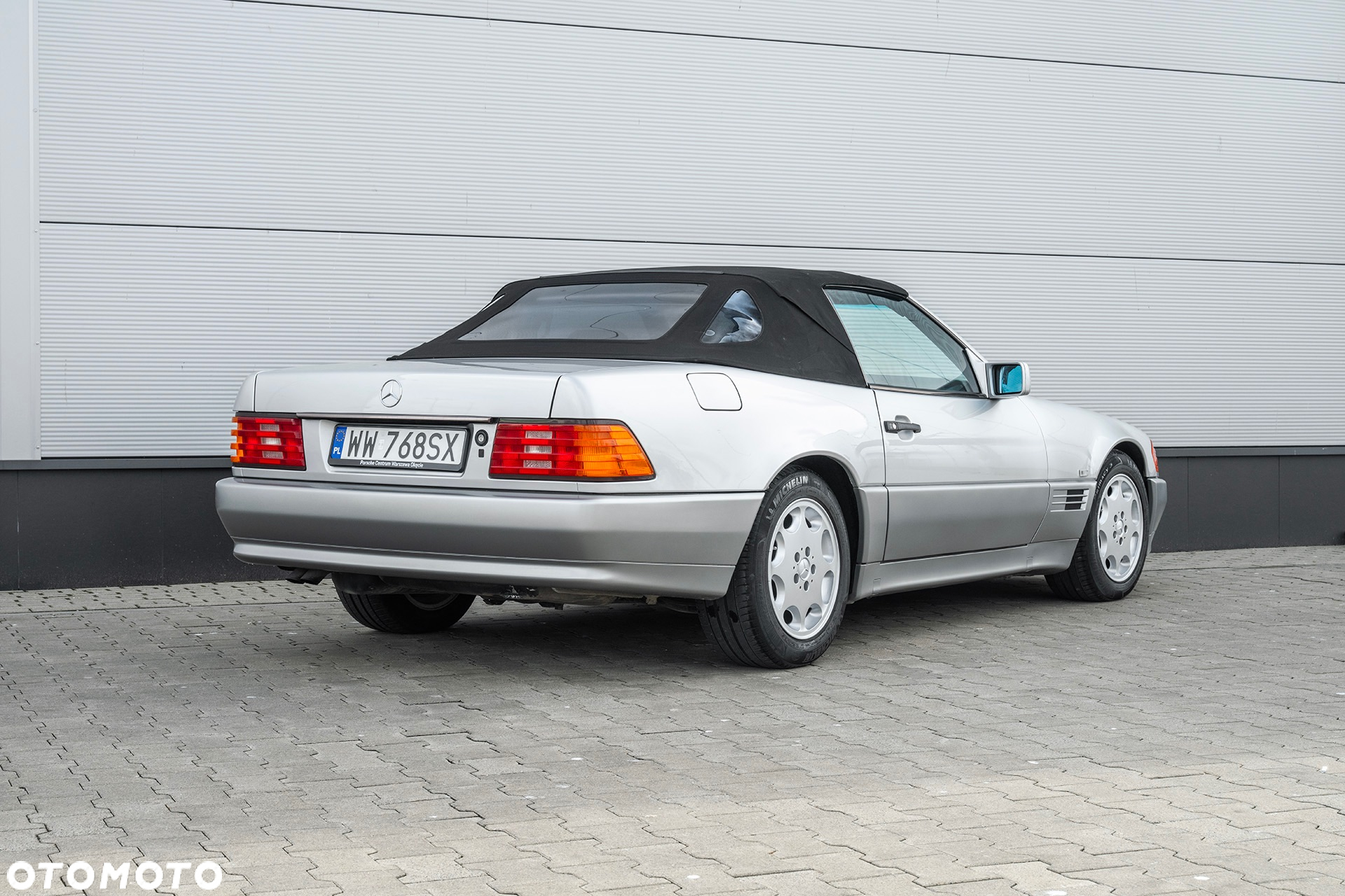 Mercedes-Benz SL - 26