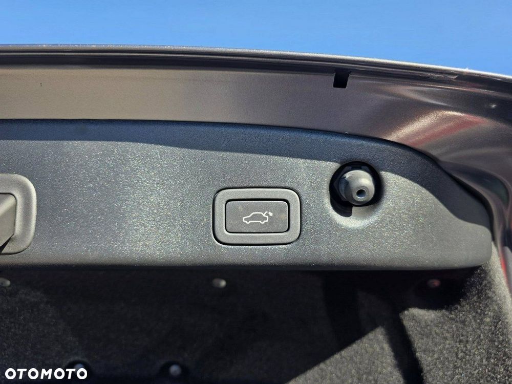 Jaguar XJ 3.0 T AWD Premium Luxury - 38