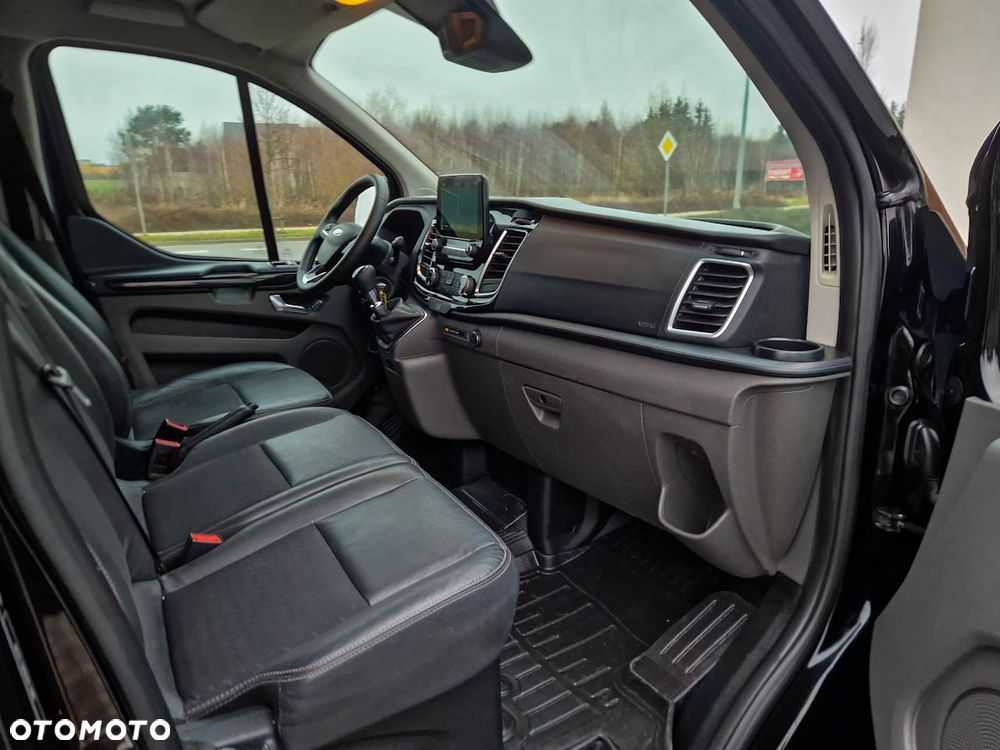 Ford TRANSIT CUSTOM - 8