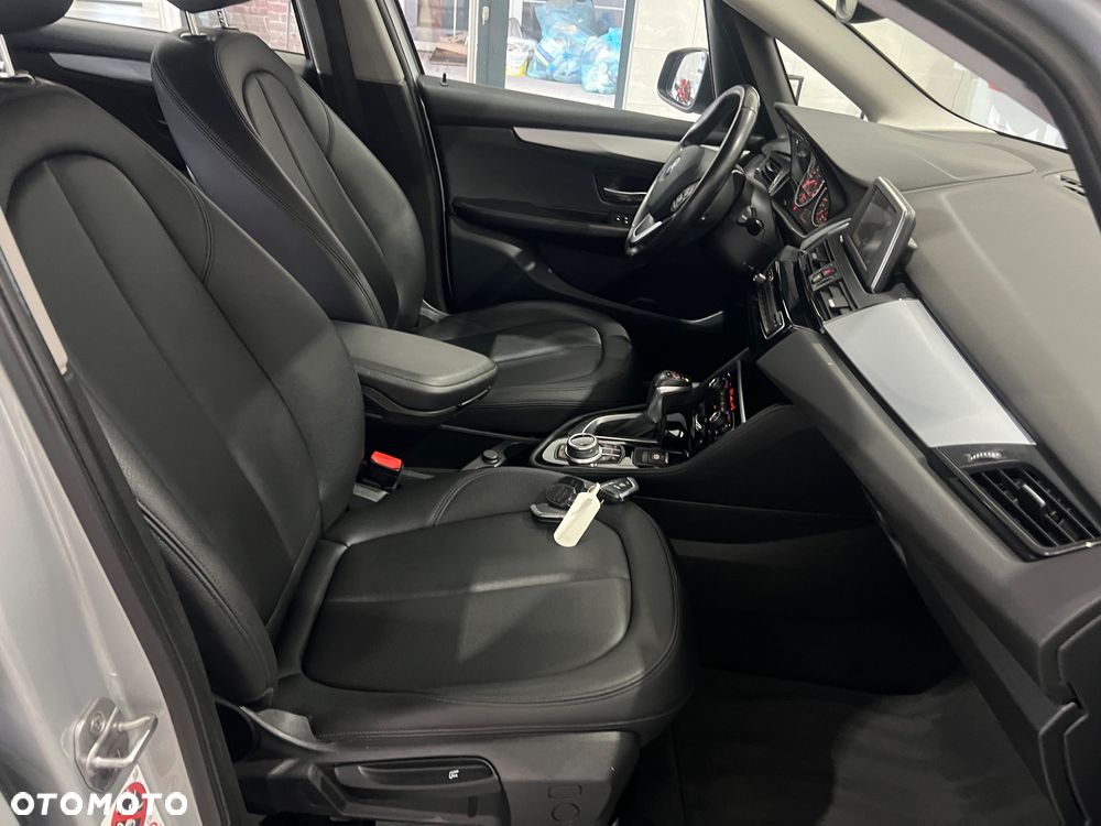 BMW Seria 2 218d Advantage sport - 29