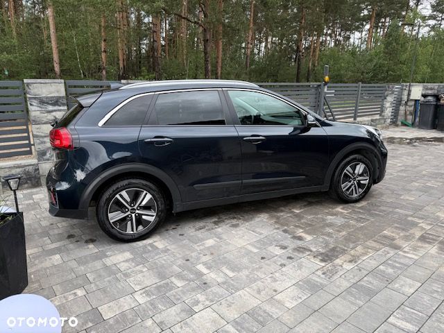 Kia Niro 1.6 GDI Hybrid L Business Line - 4