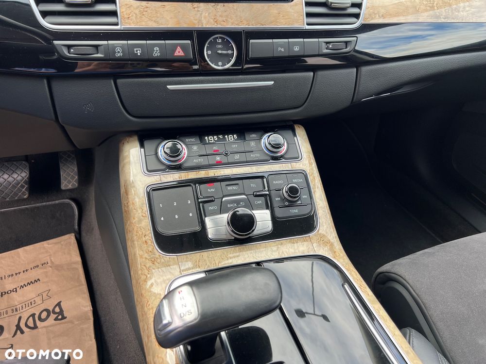 Audi A8 3.0 TDI DPF clean diesel quattro tiptronic - 22