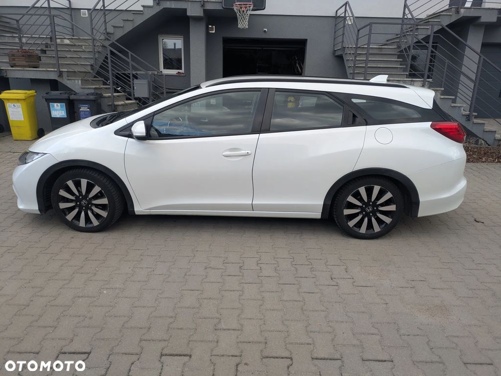 Honda Civic 1.6 i-DTEC Lifestyle Black Edition - 14