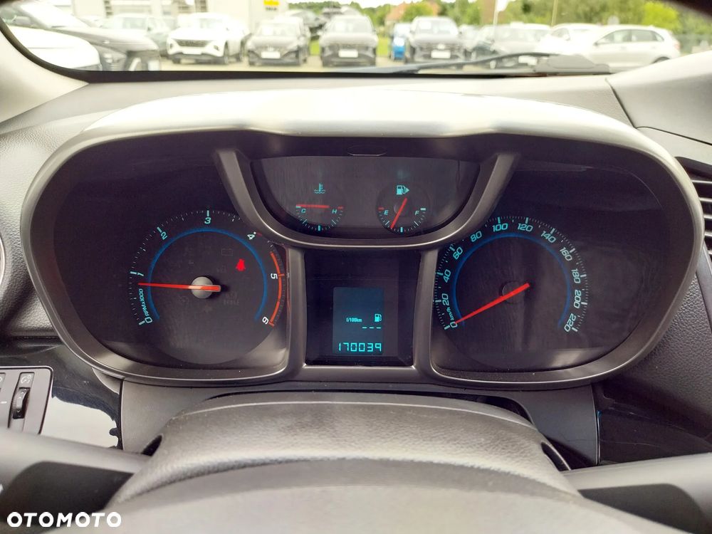 Chevrolet Orlando 2.0 D LT+ - 21
