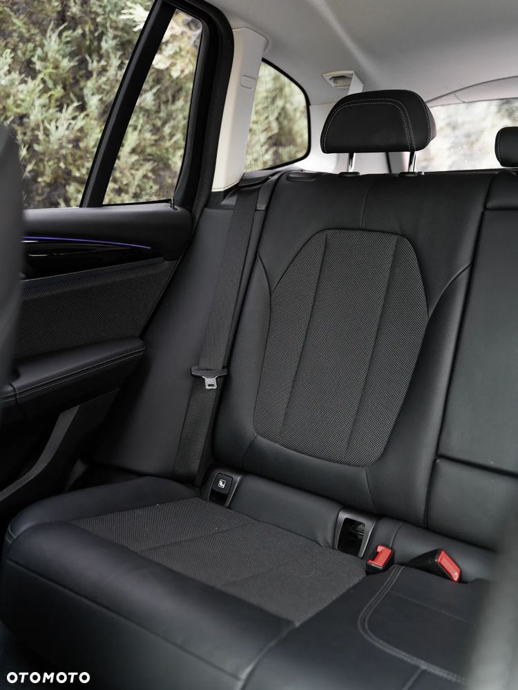 BMW X3 xDrive20d xLine sport - 38