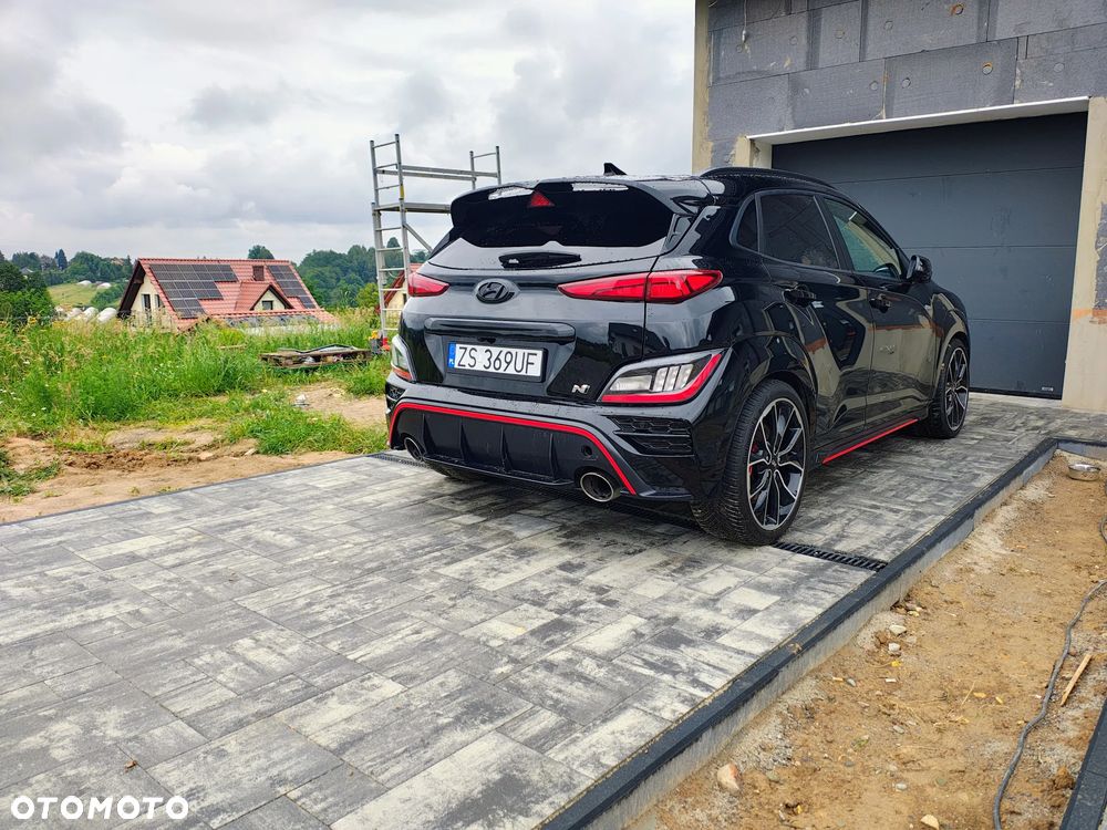 Hyundai Kona - 8
