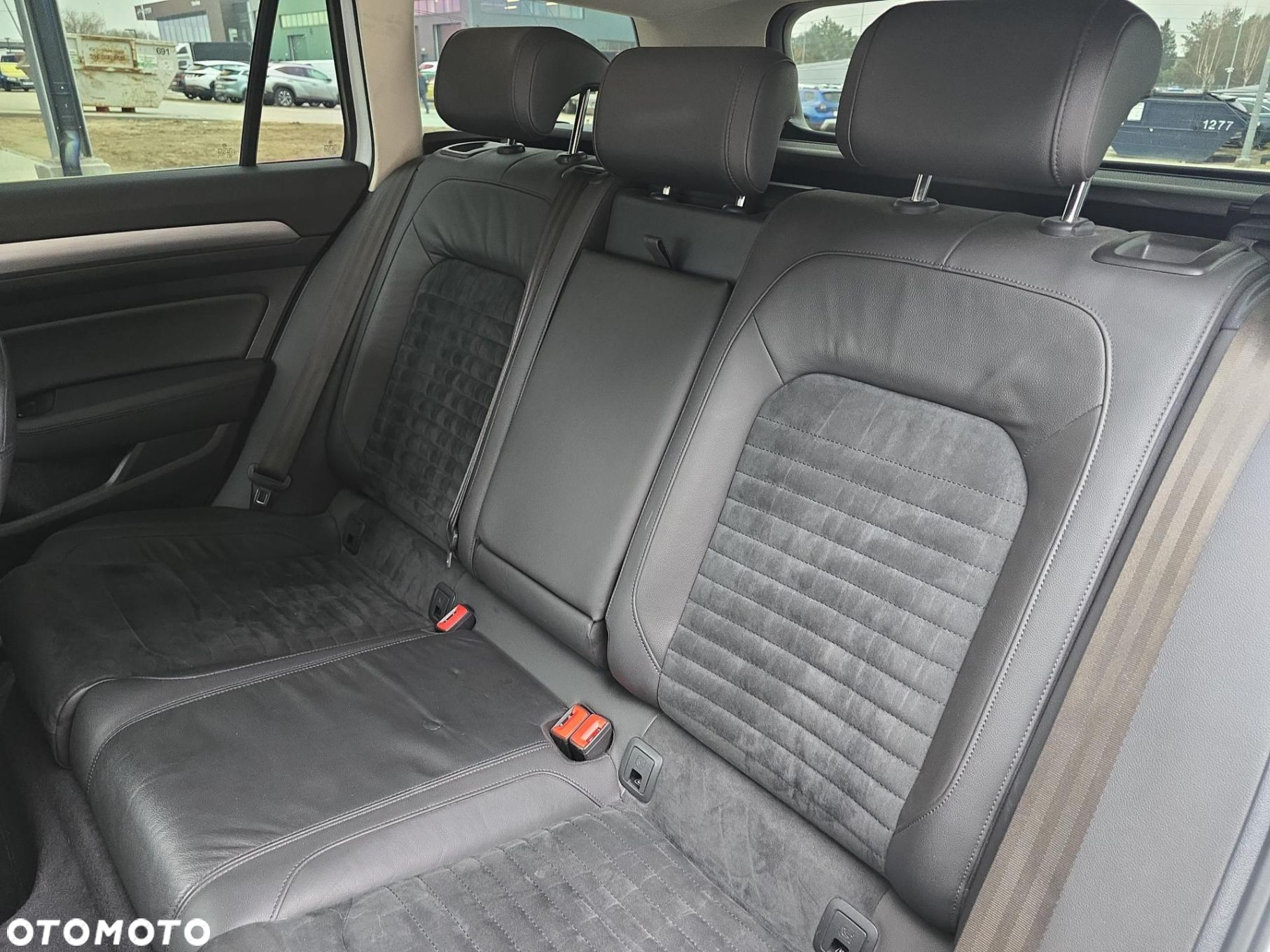 Volkswagen Passat 2.0 TDI BMT Comfortline - 13