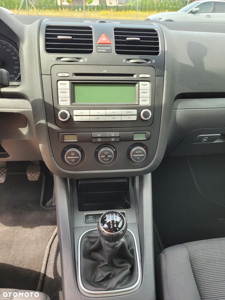 Volkswagen Golf 1.6 Trendline - 7