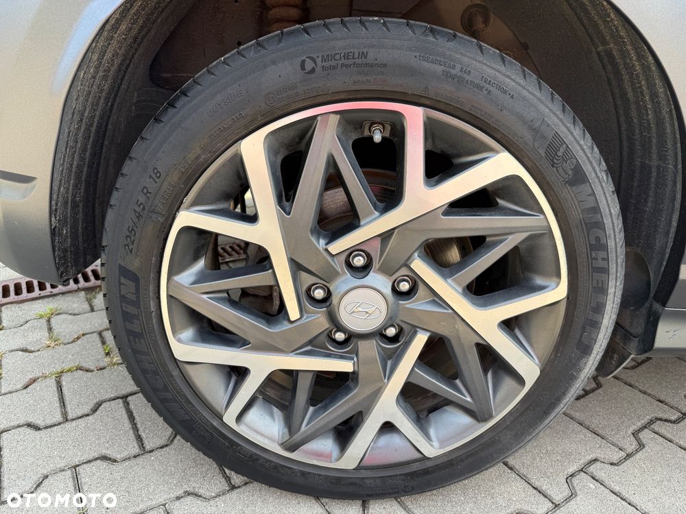 Hyundai Kona 1.6 GDI DCT Style - 29