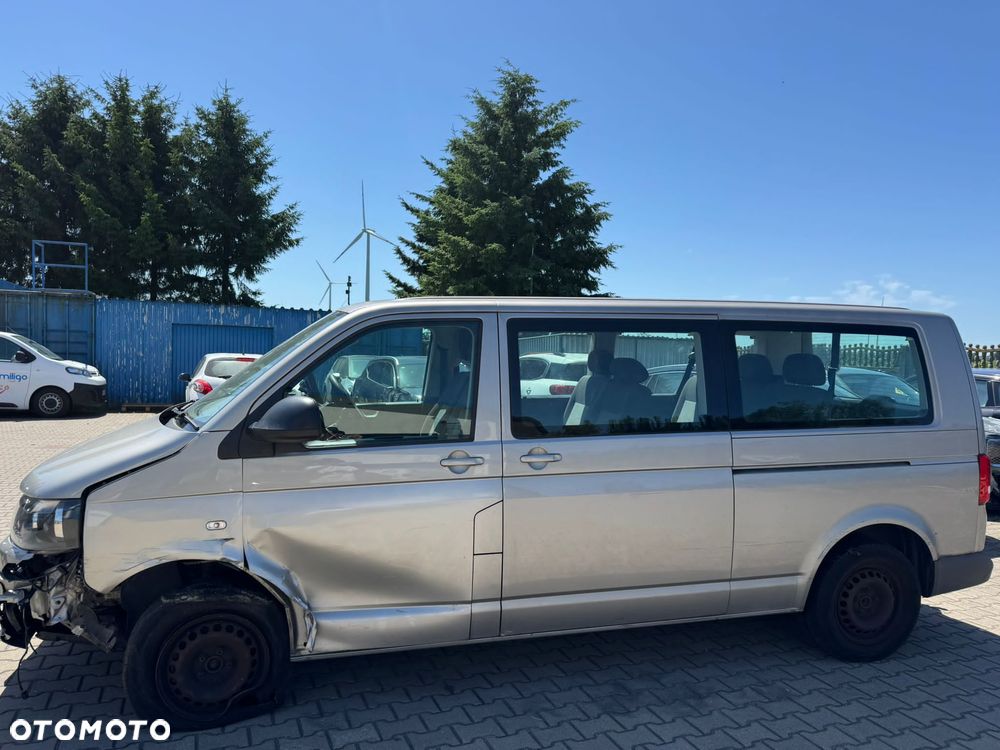 Volkswagen CARAVELA T5 - 4