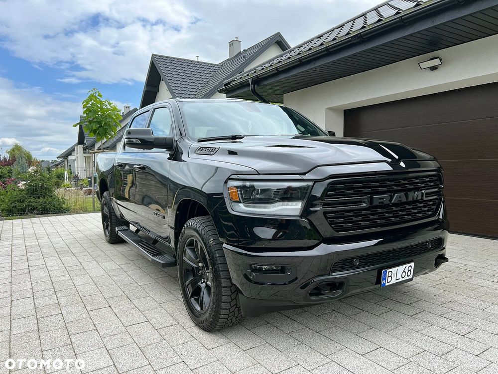 RAM 1500 5.7 Crew Cab Bighorn - 4