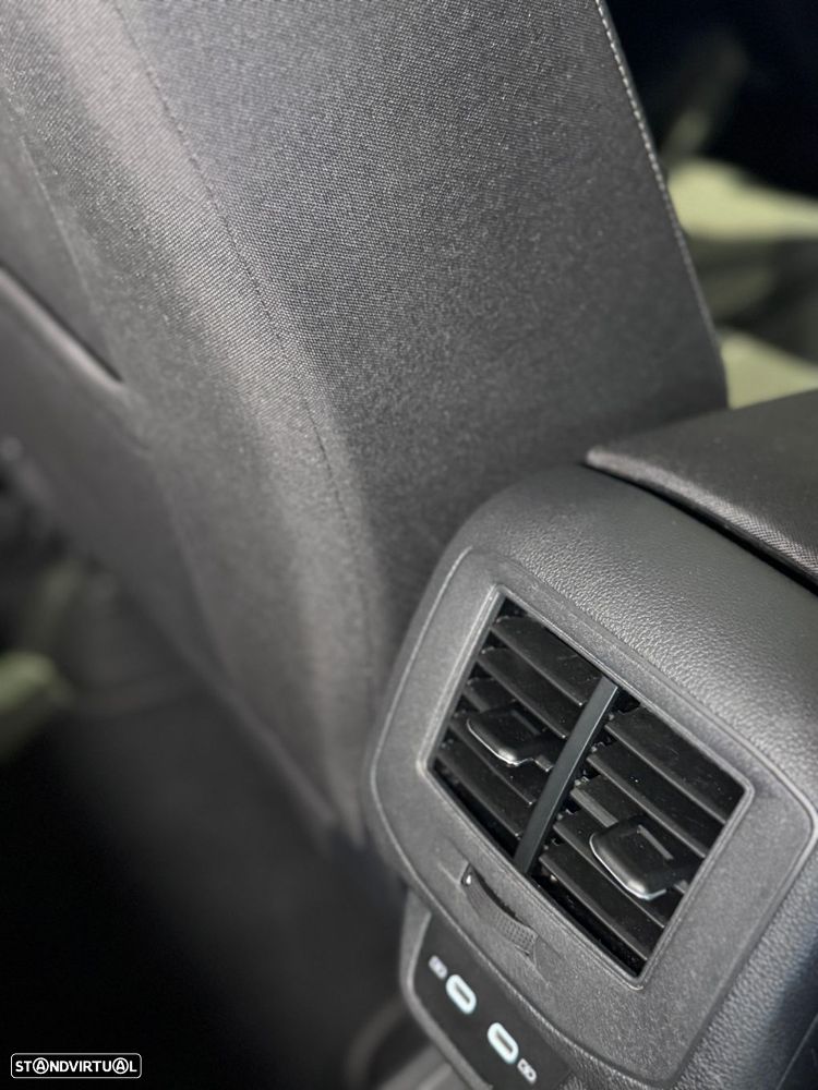 VW T-Roc 1.0 TSI Style - 47