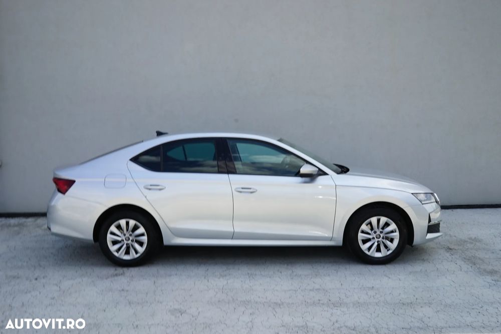 Skoda Octavia 1.5 TSI 115 CP Selection - 7
