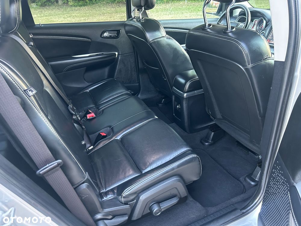 Fiat Freemont 2.0 Multijet 16V DPF Automatik Allrad Lounge - 13