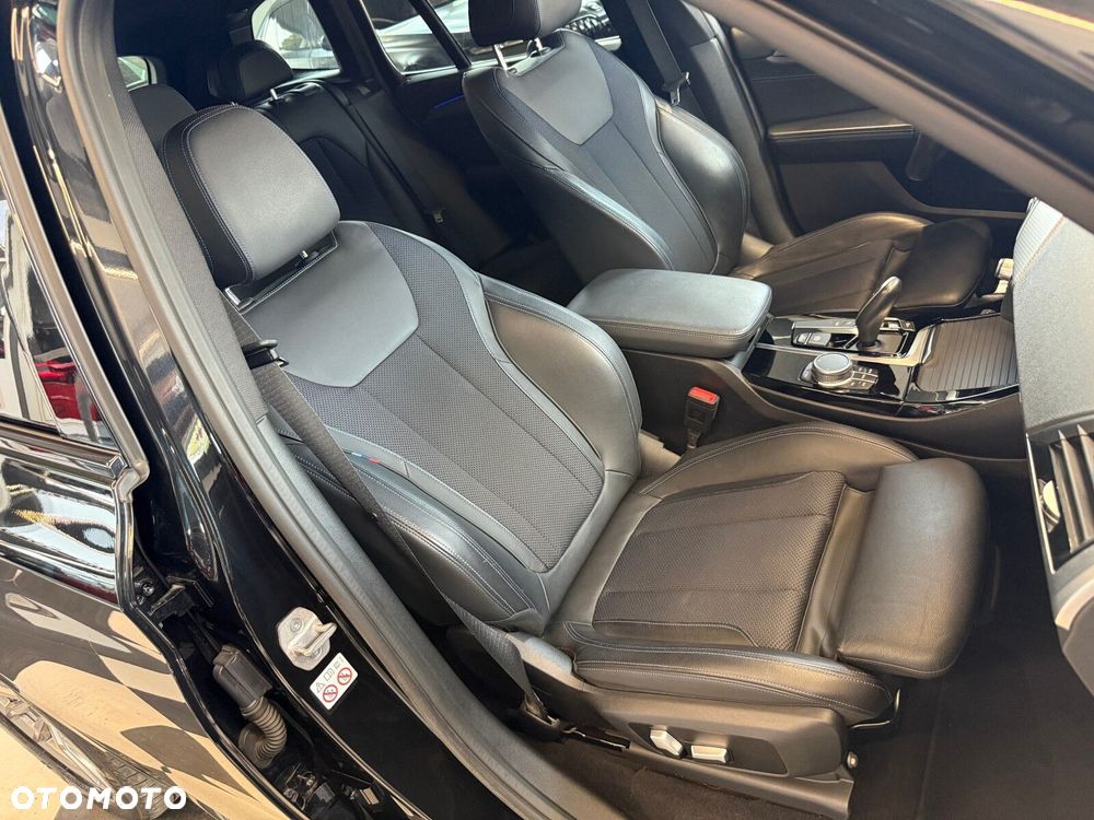 BMW X3 - 16