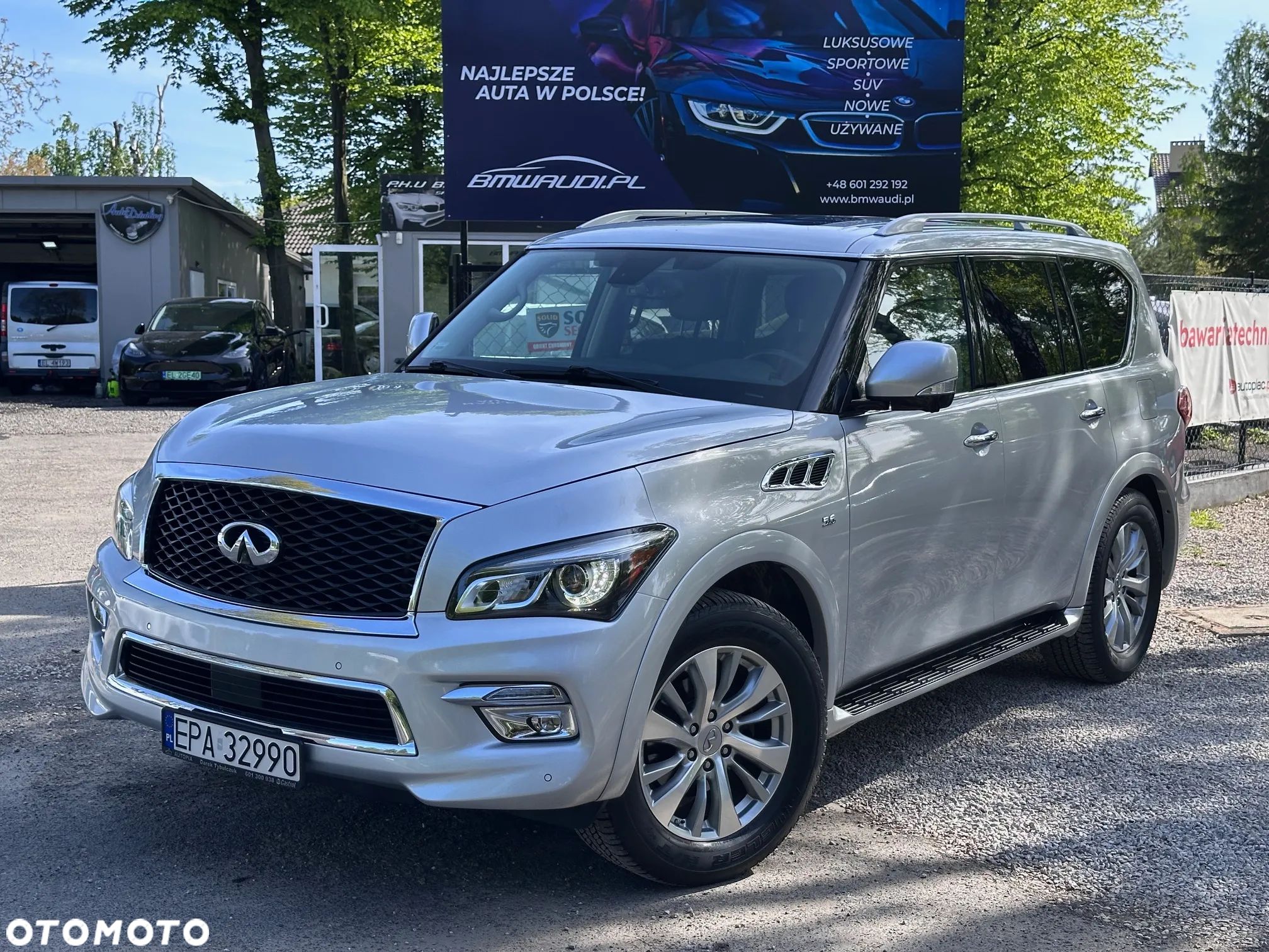 Infiniti QX80 - 1