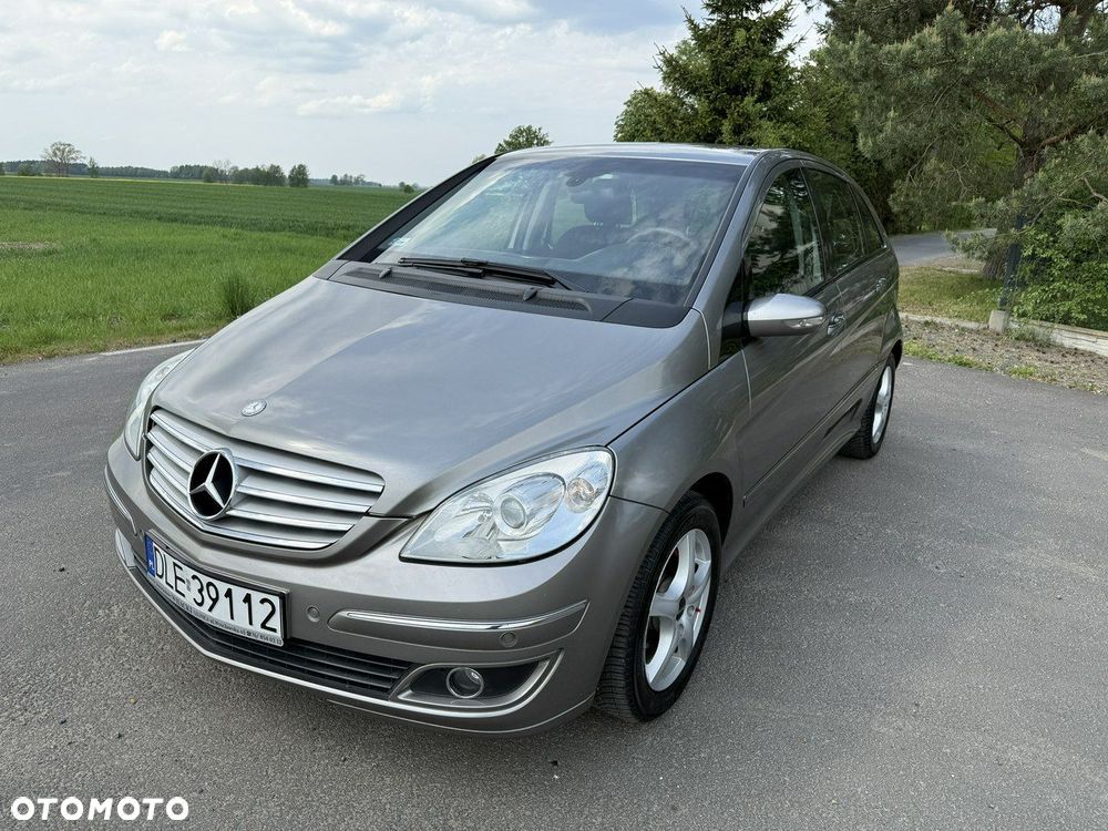 Mercedes-Benz Klasa B 150 Special Edition - 25