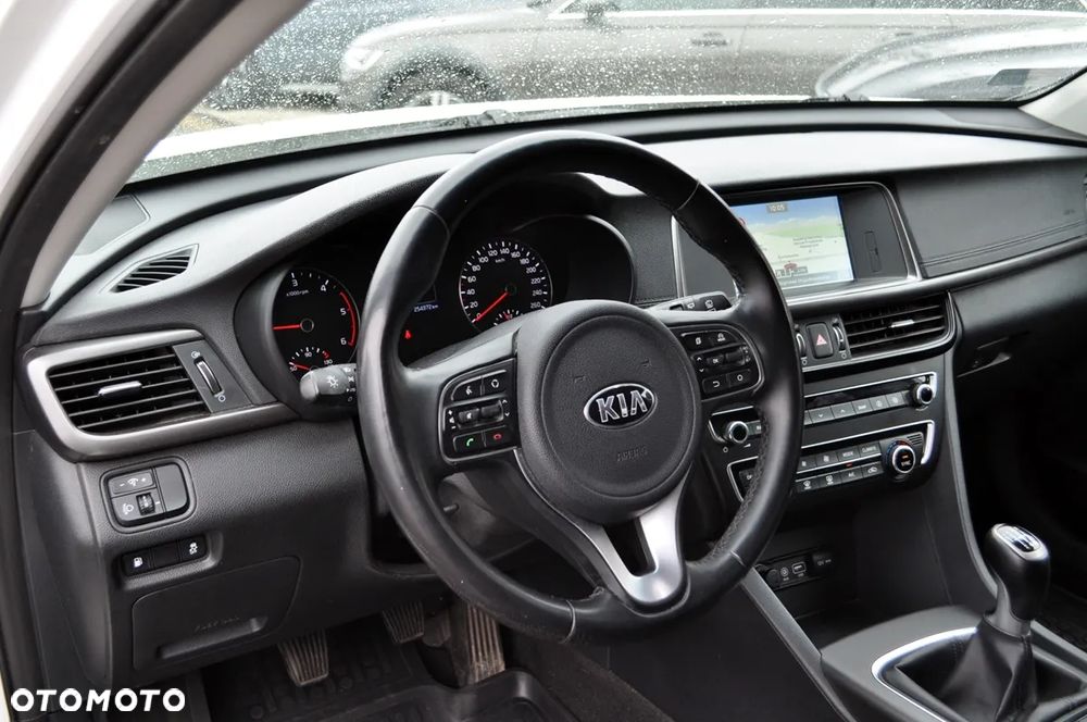 Kia Optima 1.7 CRDI L - 15