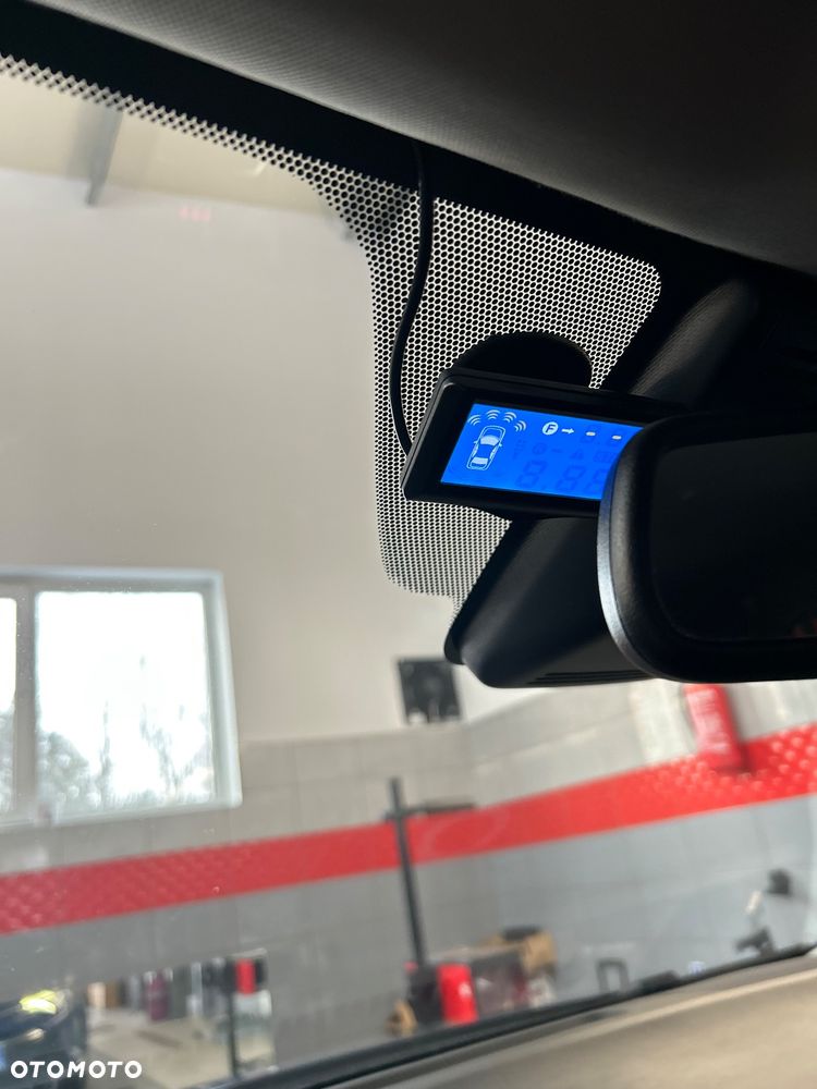 Toyota Avensis 2.0 D-4D Premium - 28