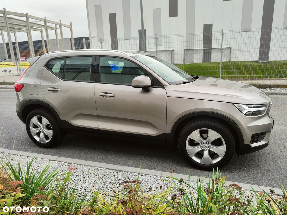 Volvo XC 40 D3 Momentum Pro - 3