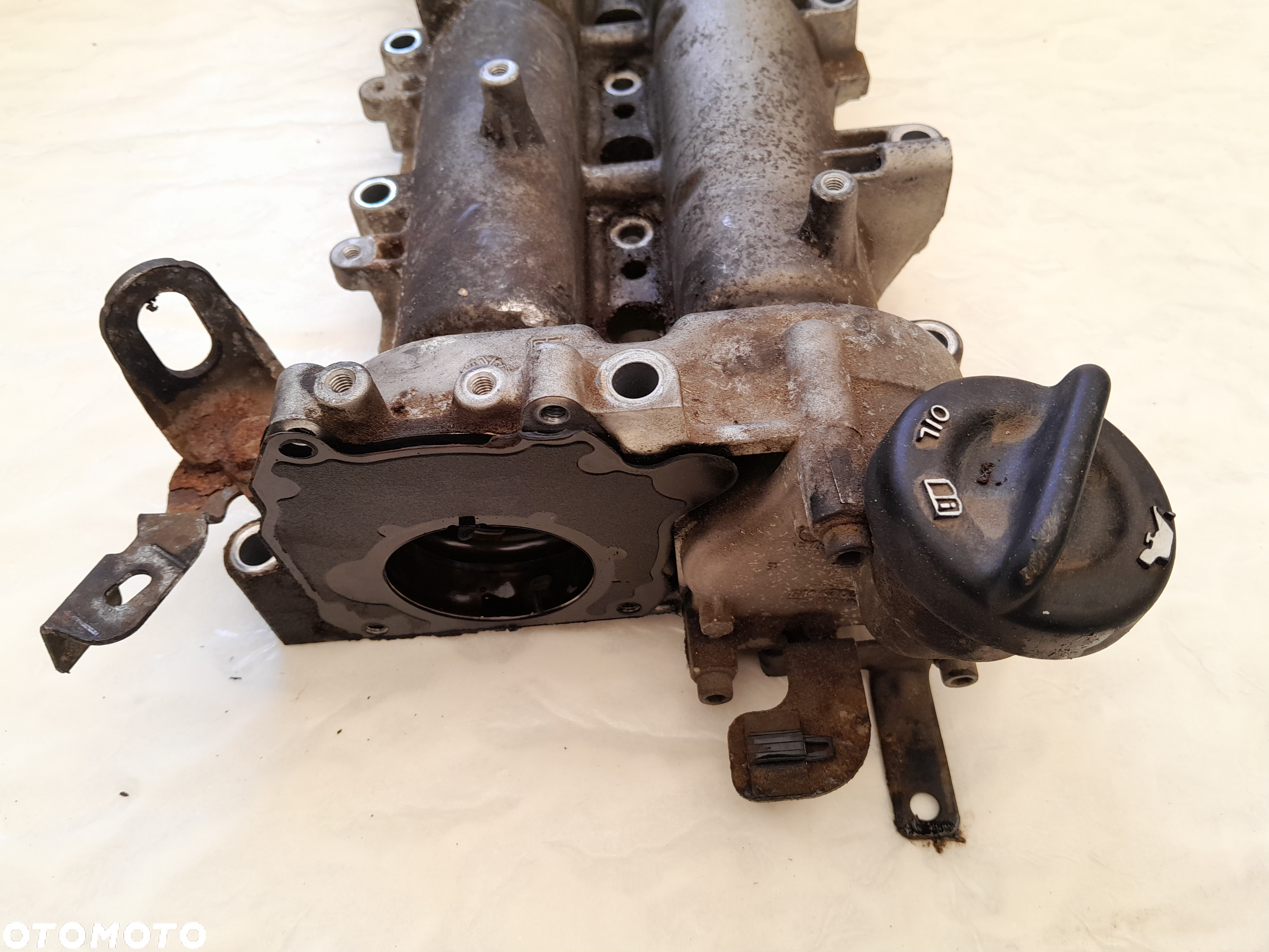 55565668 Pokrywka zaworów wałki Opel Insignia A 2.0CDTI - 3