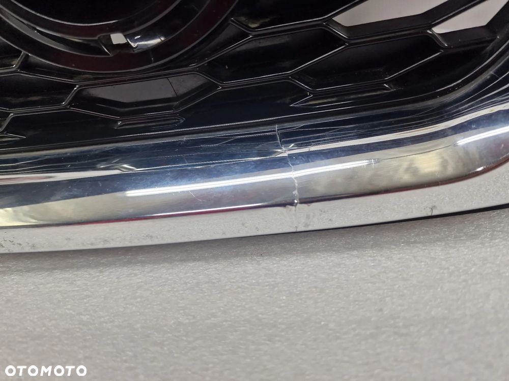 NISSAN QASHQAI II 2 LIFT 17- ATRAPA / GRILL PRZEDNI PRZÓD , NR 6932U100 / 62310HV2 , NR AUKCJI GL386 - 11