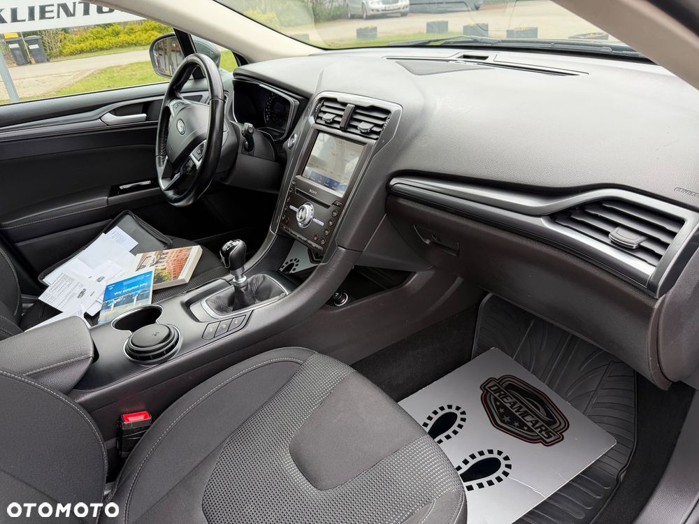 Ford Mondeo - 17