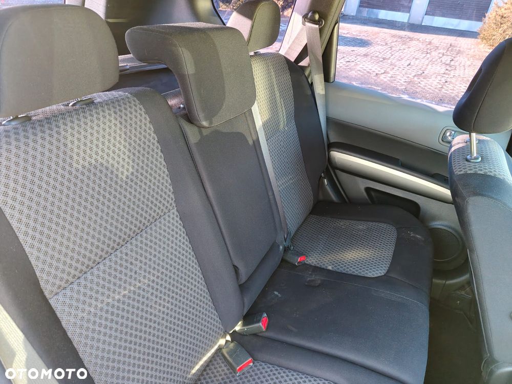 Nissan X-Trail - 8
