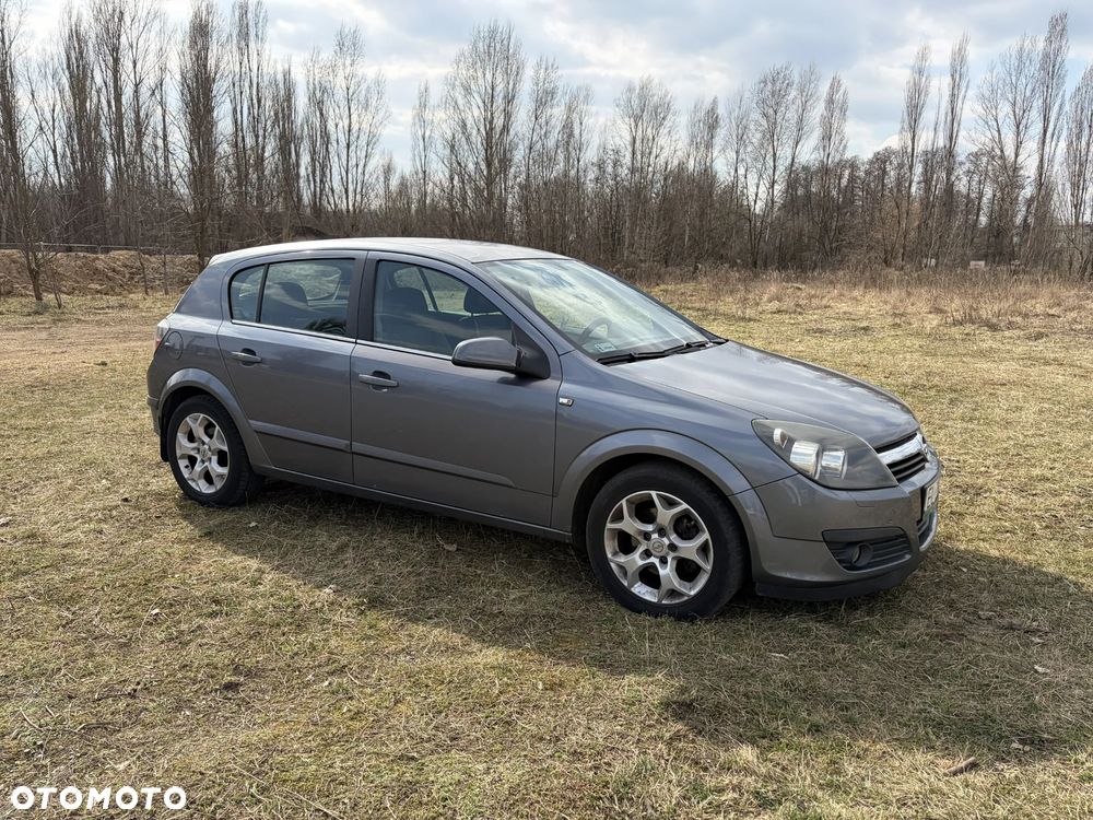 Opel Astra 1.6 Cosmo - 4