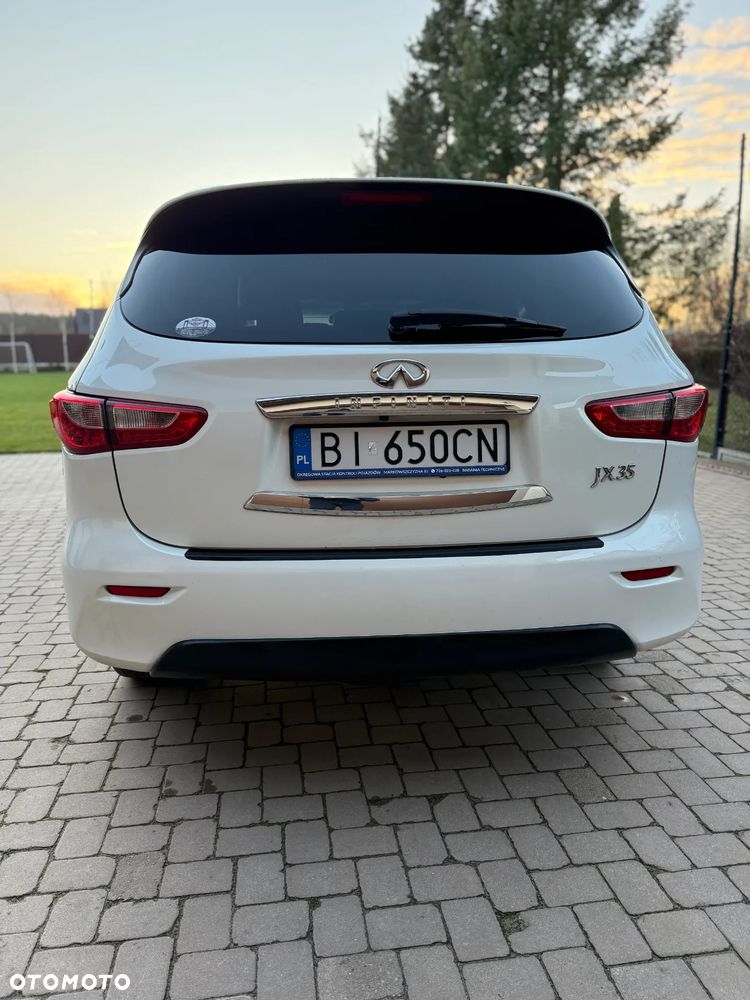 Infiniti QX60 - 11
