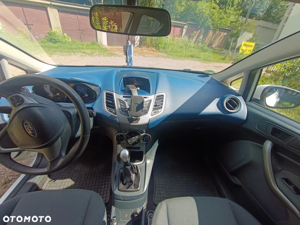 Ford Fiesta - 7