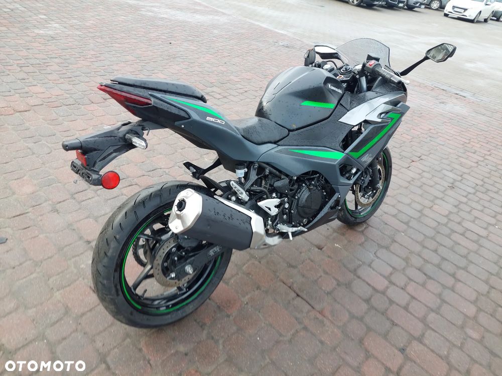 Kawasaki Ninja - 5