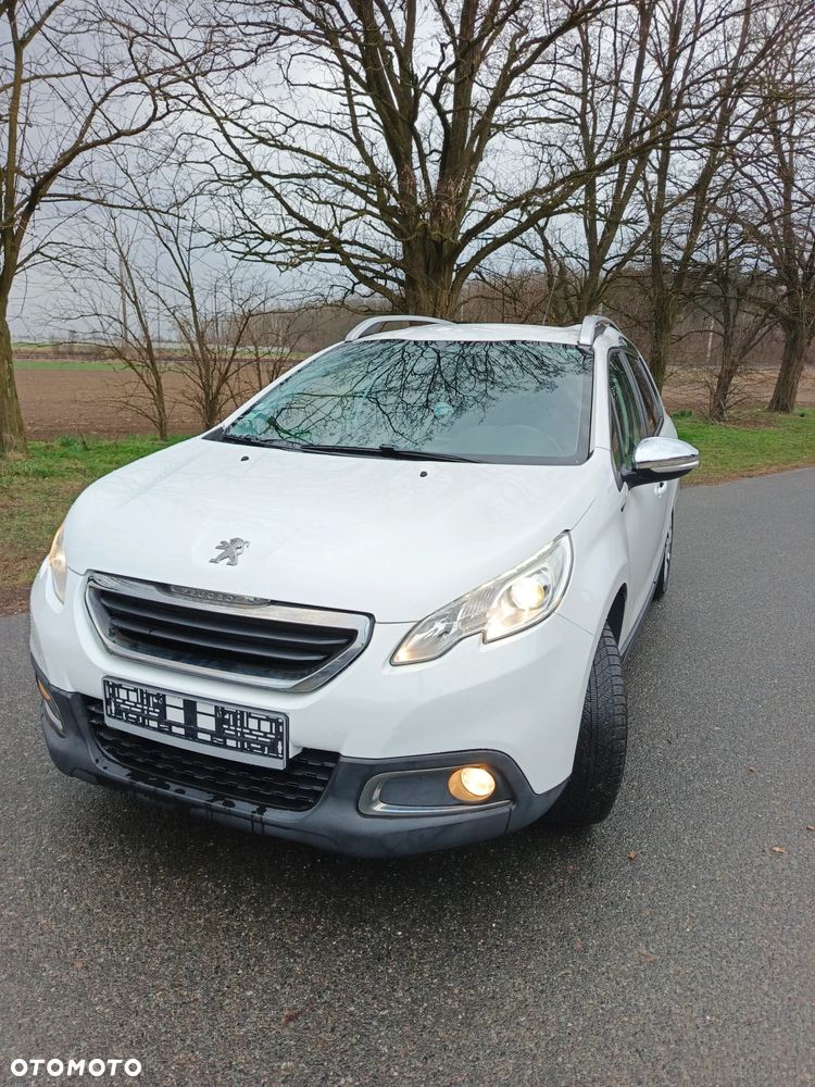 Peugeot 2008 PureTech 82 Style - 1