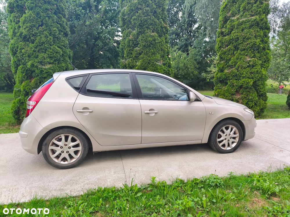 Hyundai i30 1.6 CRDi Comfort - 2