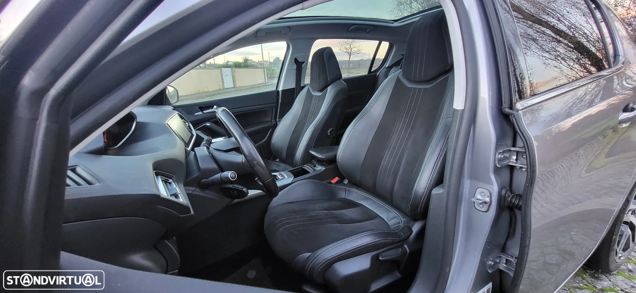 Peugeot 308 130 e-THP Stop & Start Allure - 37