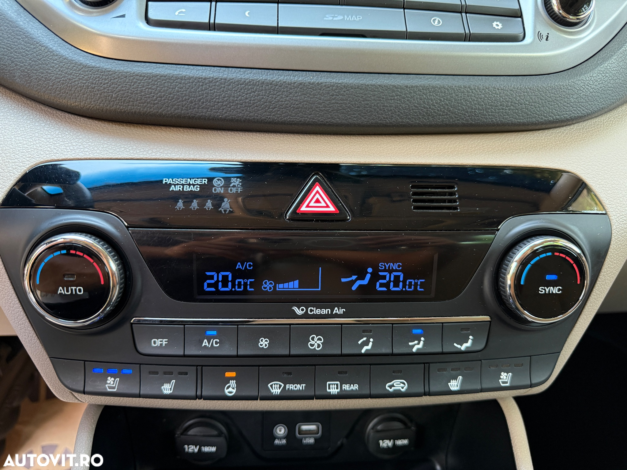 Hyundai Tucson blue 1.7 CRDi 2WD DCT Premium - 11
