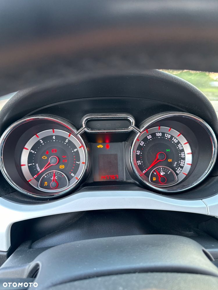 Opel Adam 1.2 - 5