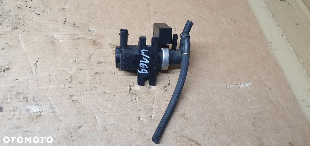 Zawór zaworek podciśnienia Mercedes A-Klasa W169 2.0 CDI A0051535528 - 3