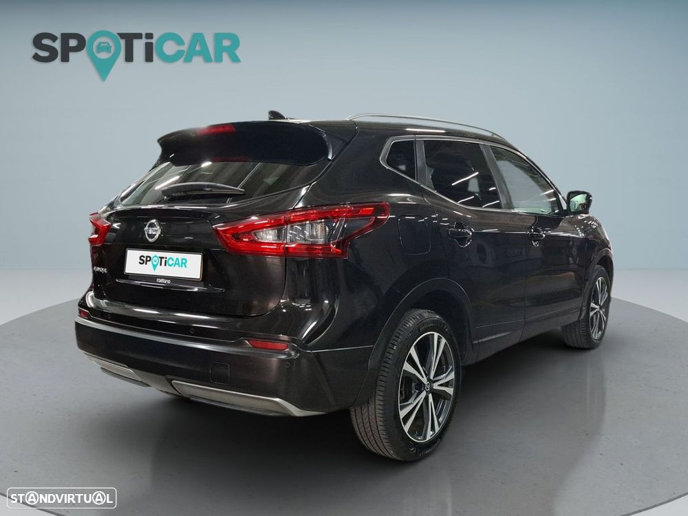 Nissan Qashqai 1.2 DIG-T N-Connecta 18 - 8
