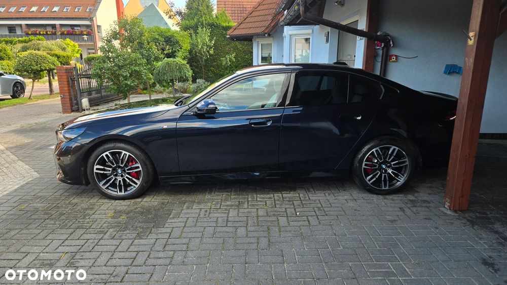 BMW Seria 5 540d xDrive - 11