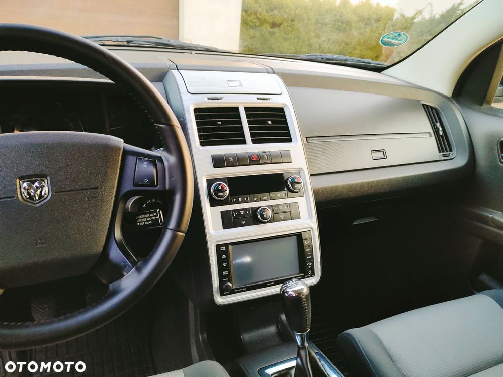Dodge Journey 2.4 SXT - 13
