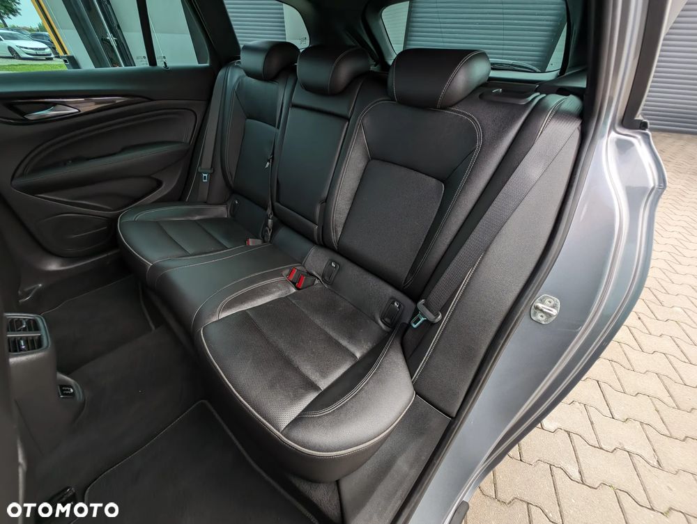 Opel Insignia 2.0 Direct Inj Trb 4x4 Ultimate Exclusive - 38