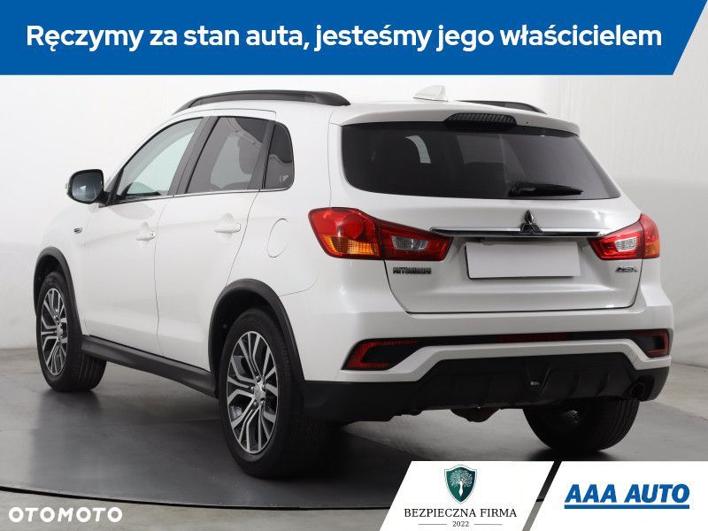 Mitsubishi ASX - 5
