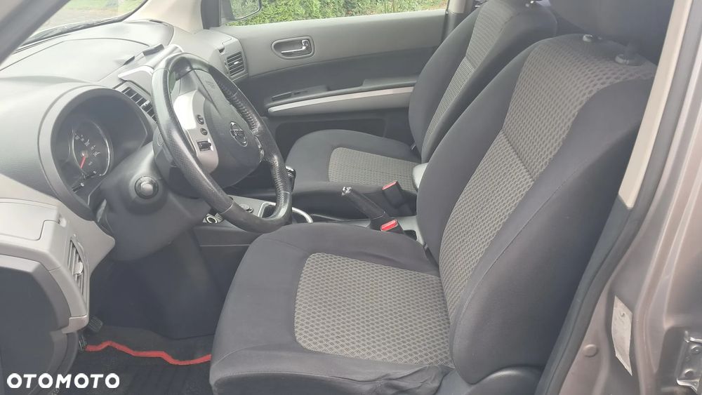 Nissan X-Trail 2.0 dCi 4x4 DPF LE - 10