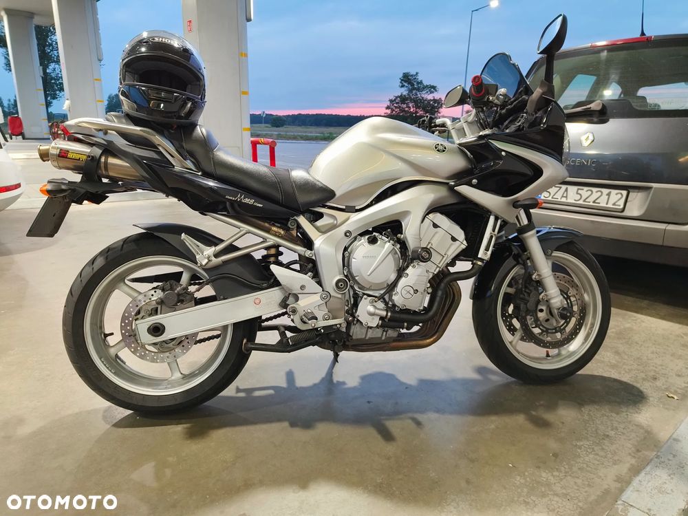 Yamaha FZ6