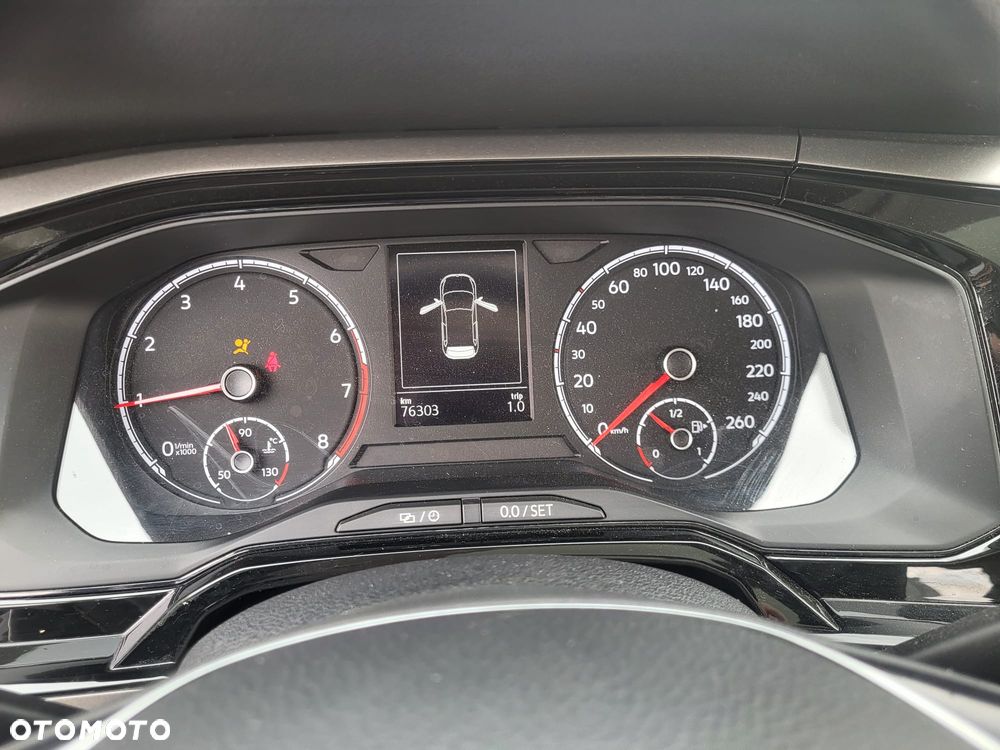 Volkswagen Polo - 38