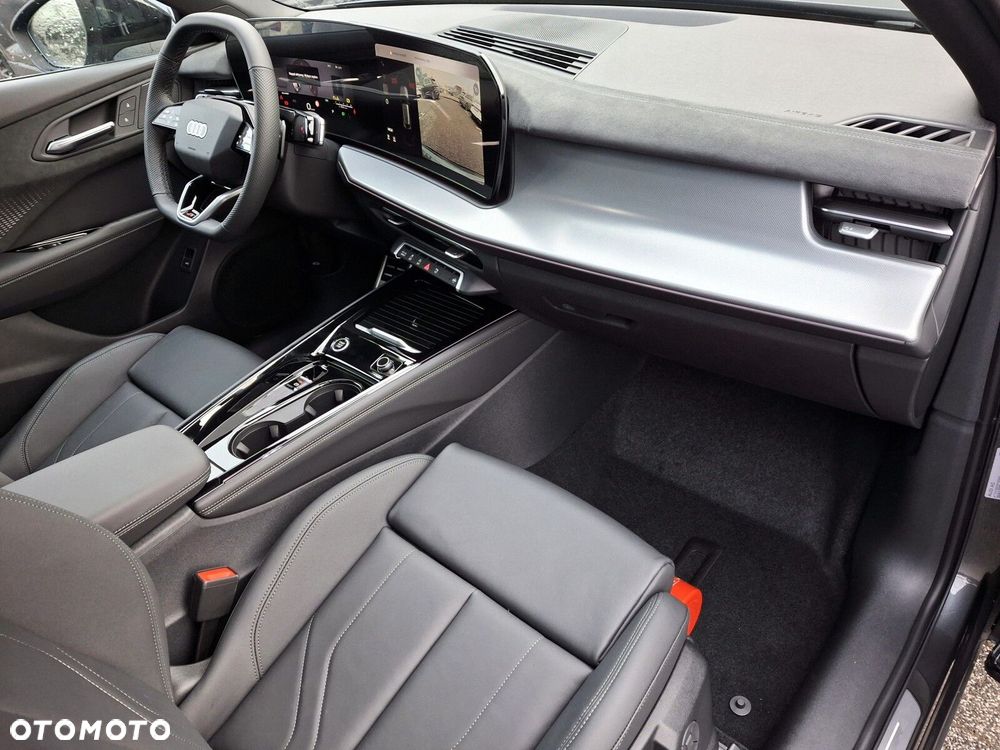 Audi Q3 Sportback - 14