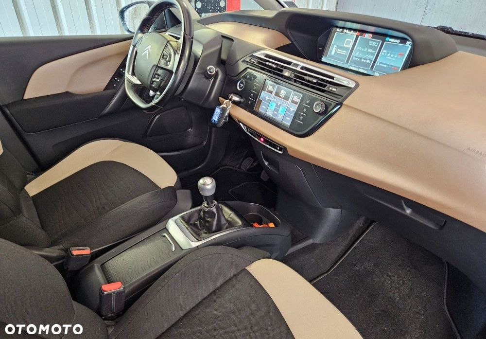 Citroën C4 Grand Picasso - 9