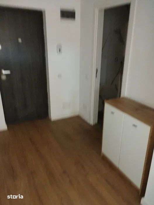Apartament cu 2 camere, 52 mp, etaj intermediar, zona Terra — fotografia 3